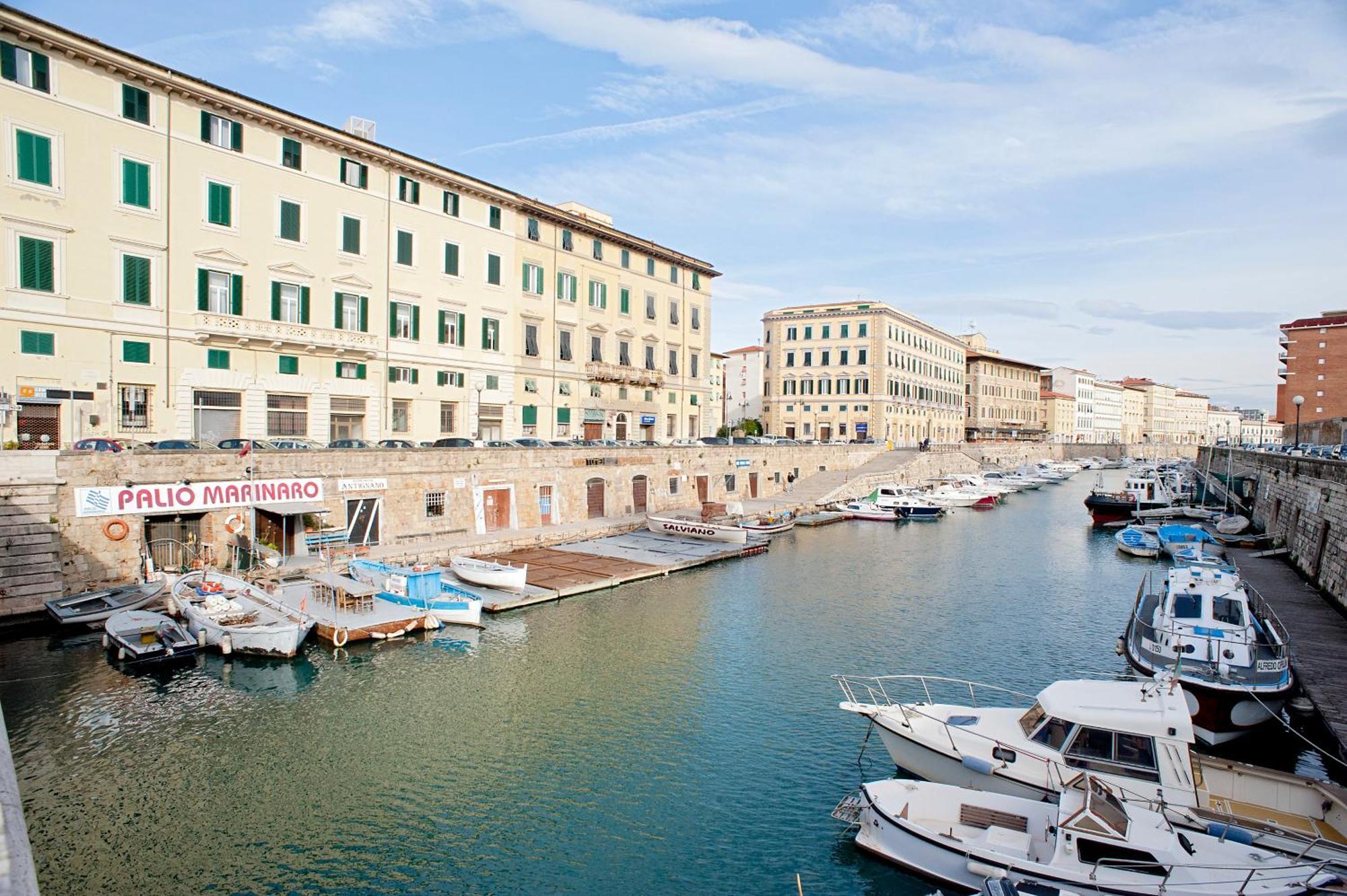 La Casina Di Borgo Apartment ลีวอร์โน ภายนอก รูปภาพ